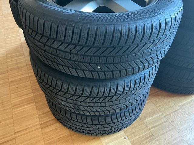 Land rover velg met band (32x) - afbeelding 11 van  36