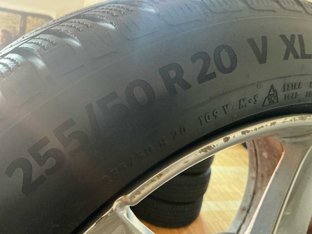 Land rover velg met band (32x) - afbeelding 24 van  36