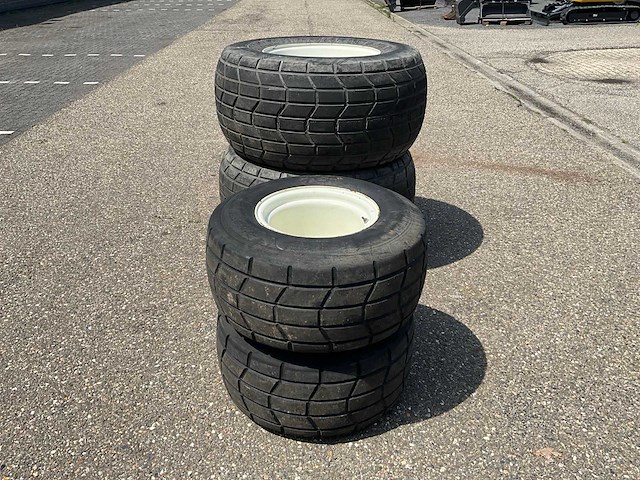 Landbouw wielen set - afbeelding 7 van  11