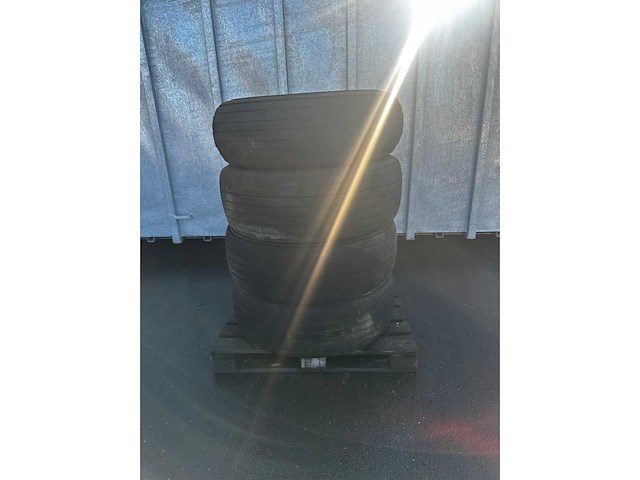 Landbouwband 16.0/70x20 (4x) - afbeelding 3 van  4