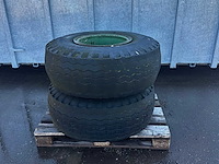 Landbouwbanden met velg 8-gaats (2x) - afbeelding 1 van  3