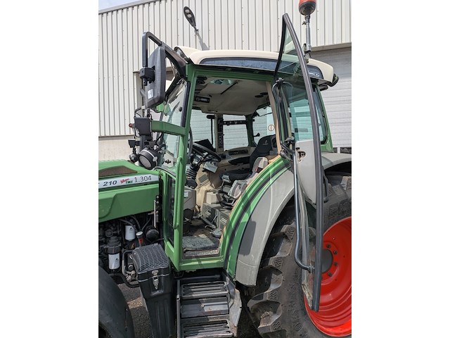 Landbouwtrekker, fendt, 210 vario, 2015 - afbeelding 59 van  59