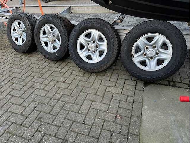 Landcruiser - toyota velgen + banden (4x) - afbeelding 10 van  12