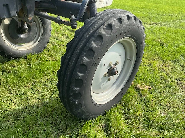 Landini atlas 70 tweewielaangedreven landbouwtractor - afbeelding 31 van  52