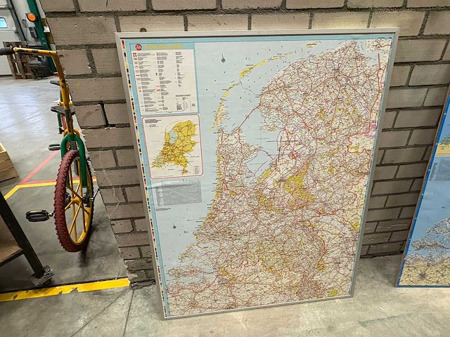 Landkaart nederland - afbeelding 1 van  2