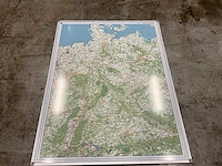 Landkaart van duitsland wegenkaart op whiteboard - afbeelding 2 van  5