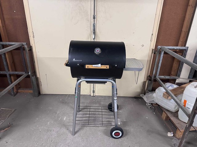 Landmann - black taurus - houtskool bbq - afbeelding 2 van  6