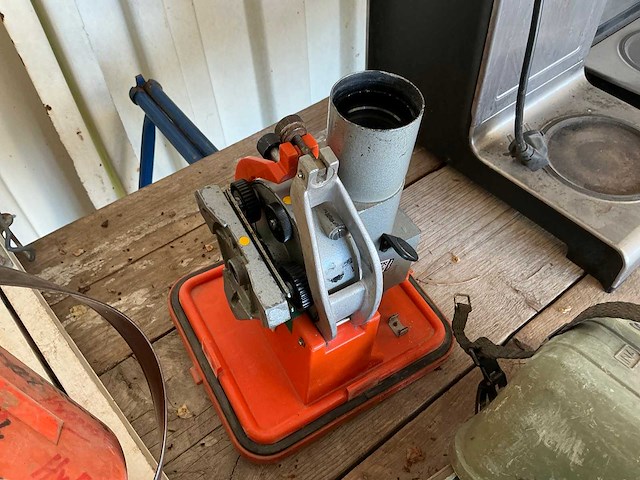 Landmeetapparatuur - afbeelding 3 van  4