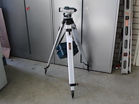 Landmeter bosch gol 20 d met laserliner statief en transportkoffer.