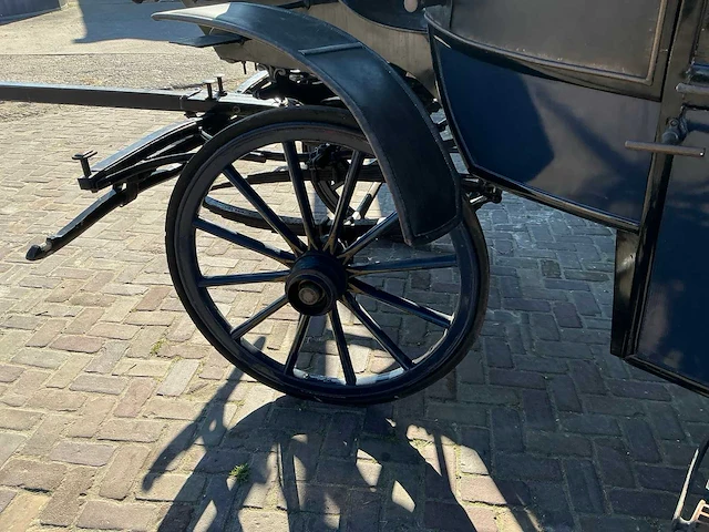 Landouer rijtuig - afbeelding 3 van  23