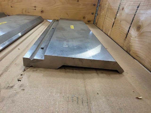 Landre - 12352500052 - kantbank gereedschap - afbeelding 3 van  4