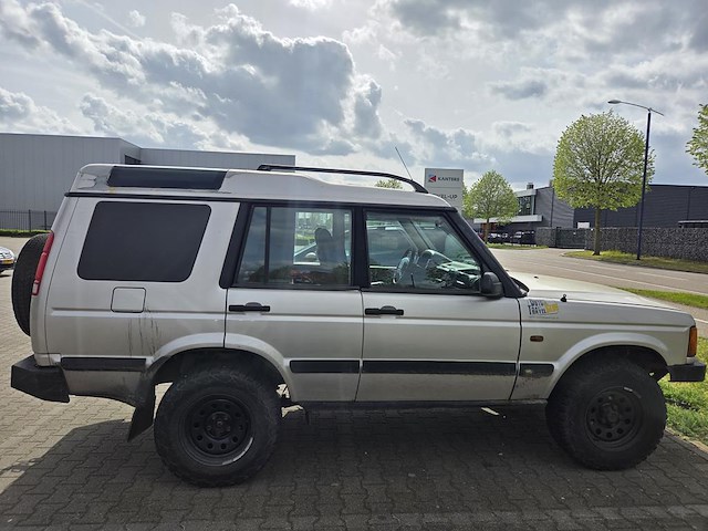 Landrover discovery ii td5 comm met kenteken 31-vl-bv - afbeelding 7 van  13