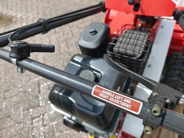 Landward - 0680l - klepelmaaier - afbeelding 1 van  4