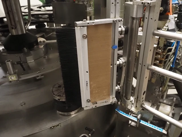 Langguth gmbh & co - afbeelding 18 van  48