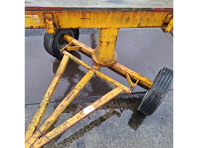 Langmateriaal transportwagen op massieve banden - afbeelding 5 van  9