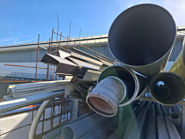 Langmateriaalstelling met inhoud - afbeelding 3 van  11