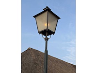 Lantaarnpaal met koperen windlicht (2x) - afbeelding 3 van  3