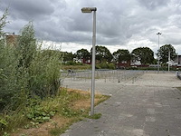 Lantaarnpaal - afbeelding 1 van  1