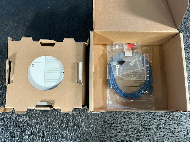 Lantronix - eds-md8 - 8 ports medical device server (17x) - afbeelding 28 van  28