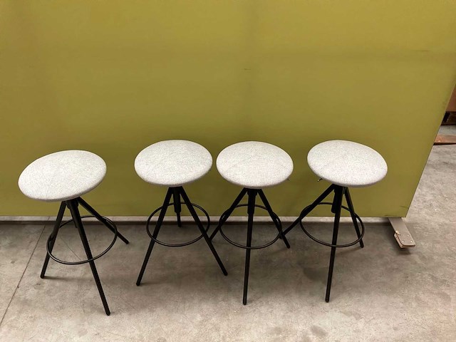 Lapalma wil b2b verstelbare kruk (4x) - afbeelding 2 van  5