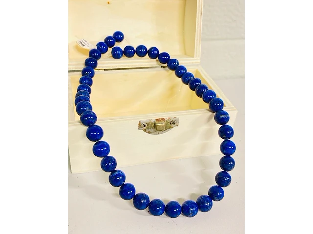 Lapis lazuli kogels 10-11mm streng - afbeelding 3 van  4