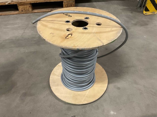 Lapp kabel ölflex classic 110 3x6mm2 haspel installatiedraad - afbeelding 1 van  3