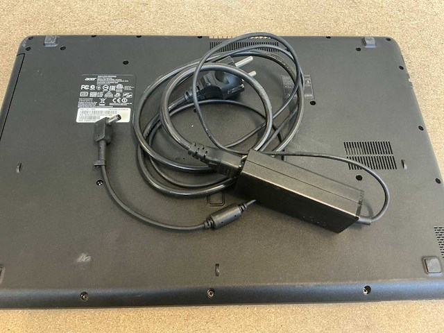 Laptop - acer - aspire es1-731 - afbeelding 8 van  8