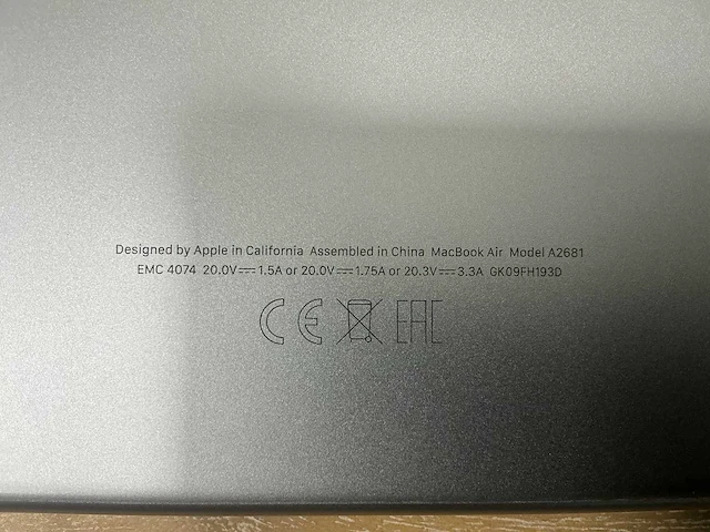 Laptop - apple inc. - mac14,2 - afbeelding 4 van  4