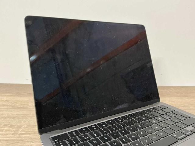 Laptop - apple inc. - macbook air (m2, 2023) - afbeelding 3 van  6
