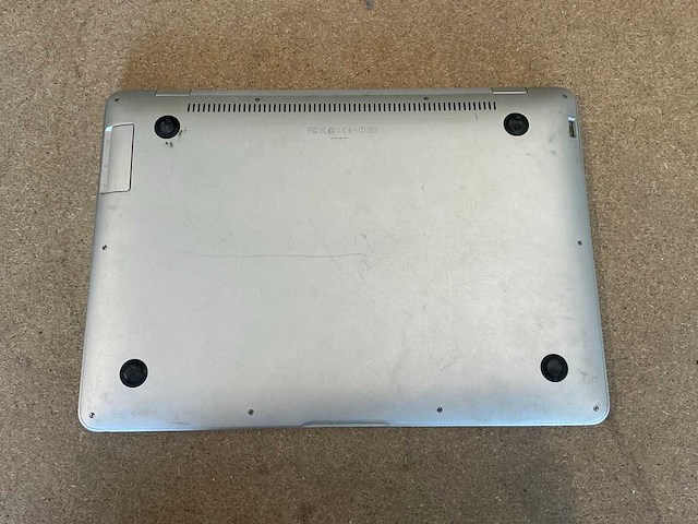 Laptop - apple inc. - macbookair1,1 - afbeelding 3 van  4