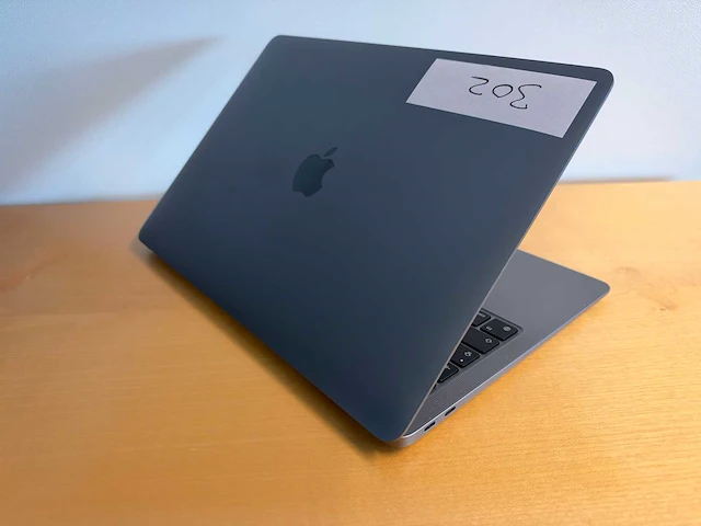 Laptop - apple inc. - macbookair(2020, m1) - afbeelding 4 van  6