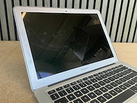 Laptop - apple inc. - macbookair7,2 - afbeelding 2 van  4