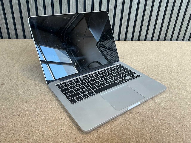 Laptop - apple inc. - macbookpro12,1 - afbeelding 1 van  6