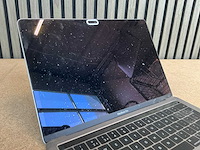 Laptop - apple inc. - macbookpro15,2 - afbeelding 3 van  6