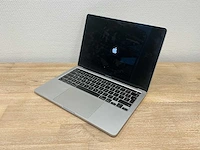 Laptop - apple inc. - macbookpro17,1 - afbeelding 2 van  4