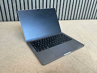 Laptop - apple inc. - macbookpro18,3
