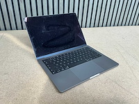 Laptop - apple inc. - macbookpro18,3