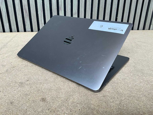 Laptop - apple inc. - z16r000qbn/a - afbeelding 4 van  6