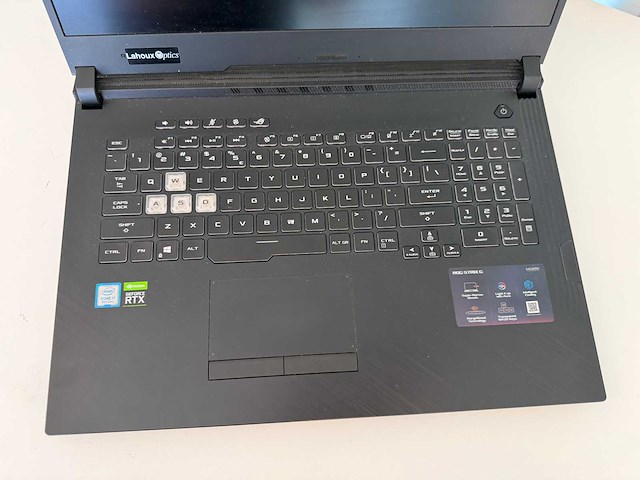 Laptop - asustek computer inc. - rog strix g731gw_g731gw - afbeelding 2 van  7