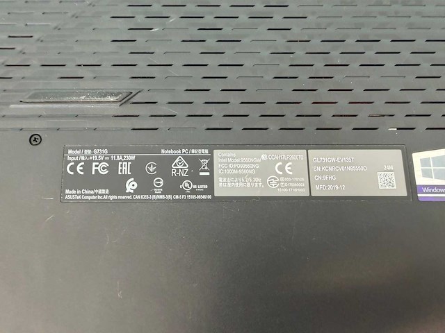 Laptop - asustek computer inc. - rog strix g731gw_g731gw - afbeelding 5 van  7