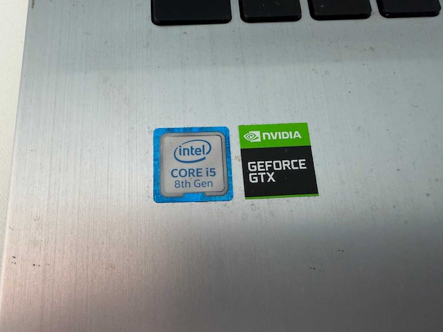 Laptop - asustek computer inc. - vivobook_asuslaptop x705fd_n705fd - afbeelding 3 van  7