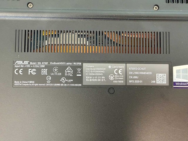 Laptop - asustek computer inc. - vivobook_asuslaptop x705fd_n705fd - afbeelding 3 van  8