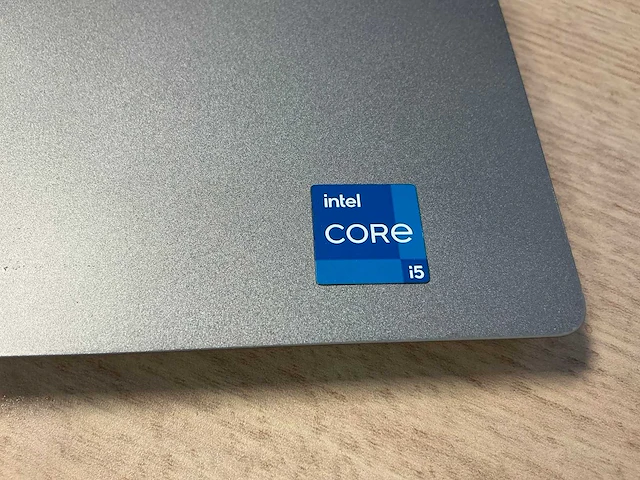 Laptop - dell inc. - latitude 5320 - afbeelding 3 van  8