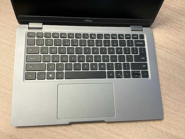 Laptop - dell inc. - latitude 5320 - afbeelding 2 van  7