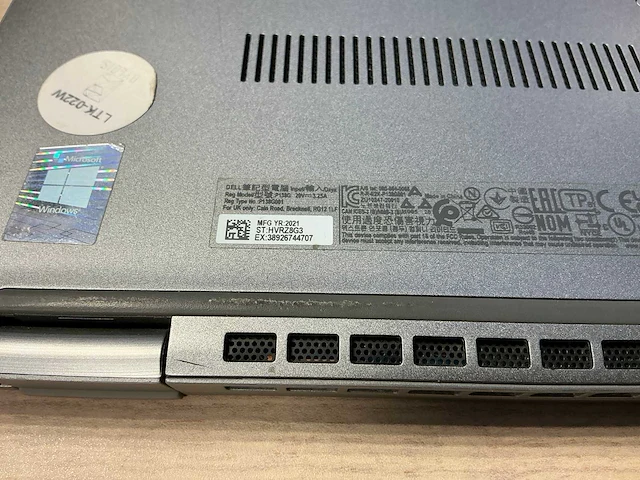 Laptop - dell inc. - latitude 5320 - afbeelding 2 van  8