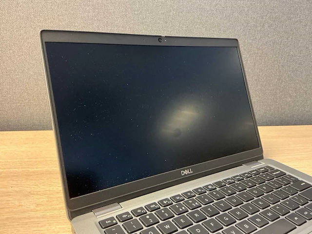 Laptop - dell inc. - latitude 5320 - afbeelding 4 van  8