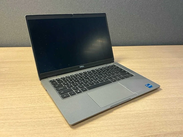 Laptop - dell inc. - latitude 5320 - afbeelding 2 van  8