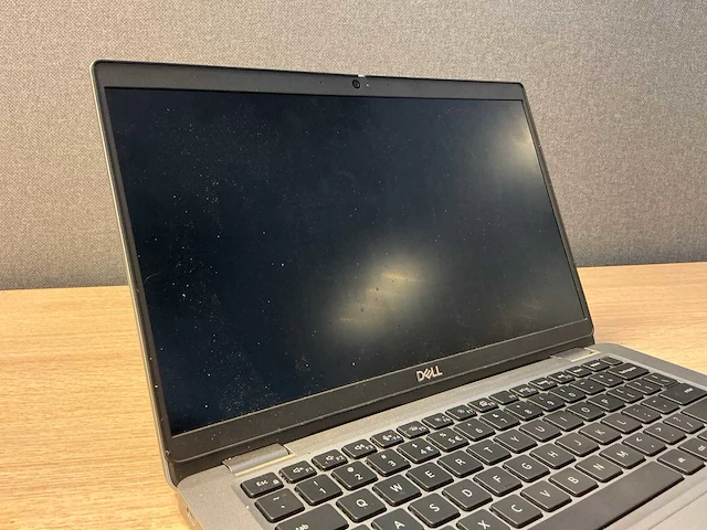 Laptop - dell inc. - latitude 5320 - afbeelding 4 van  8
