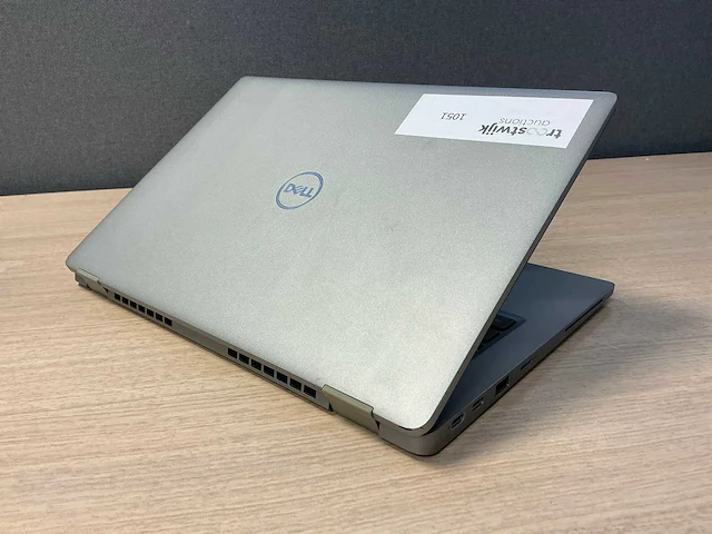Laptop - dell inc. - latitude 5320 - afbeelding 7 van  8