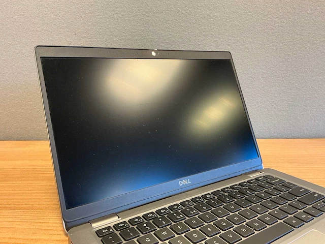 Laptop - dell inc. - latitude 5320 - afbeelding 4 van  7